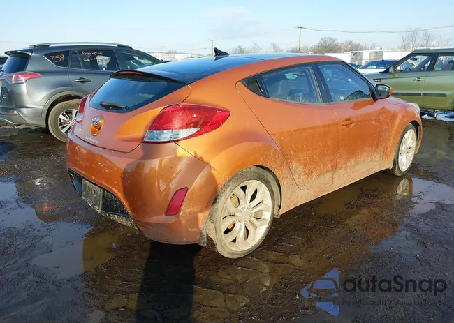 KMHTC6AD9CU044368: 44406483