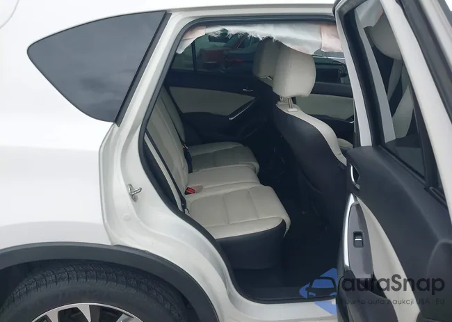 JM3KE4DY2G0798097: 44406511