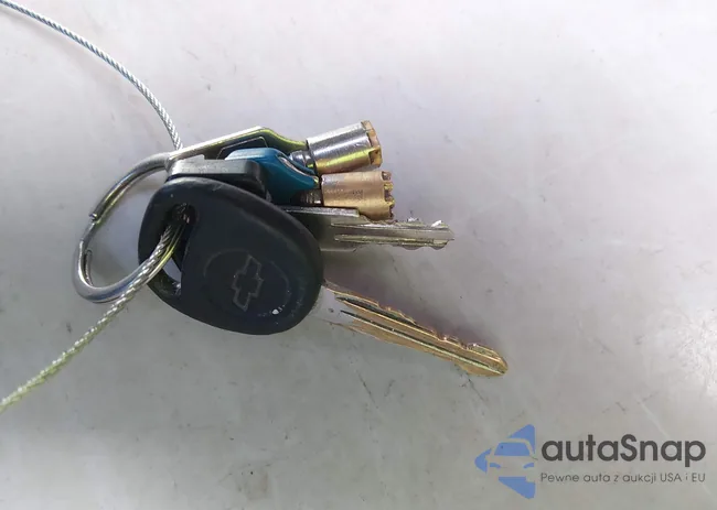 1GCHC29U86E180111: 44406594