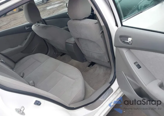 1N4AL2APXCC194077: 44406675