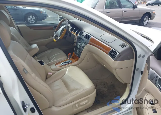 JTHBA30G865147522: 44406720