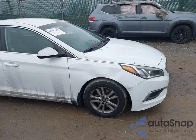 5NPE24AF4HH587098: 44407846