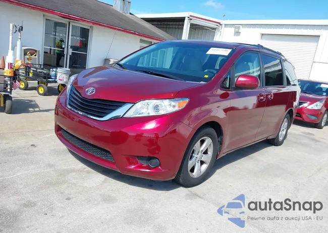 5TDKK3DC7CS211058: 44407940