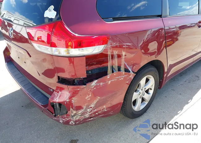 5TDKK3DC7CS211058: 44407940