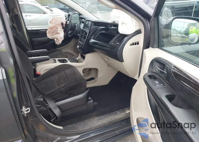 2C4RDGCG5CR180129: 44407941