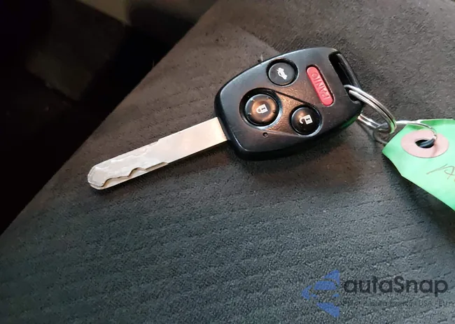 1HGCP2F7XCA199521: 44407950