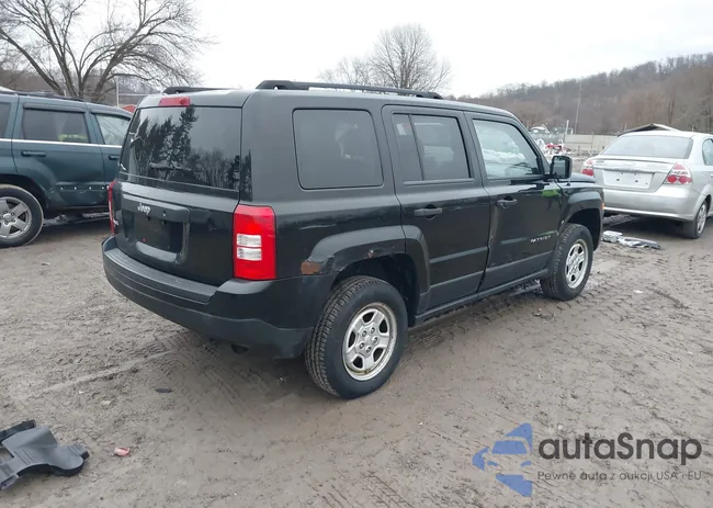 1C4NJRBB7CD564196: 44407951