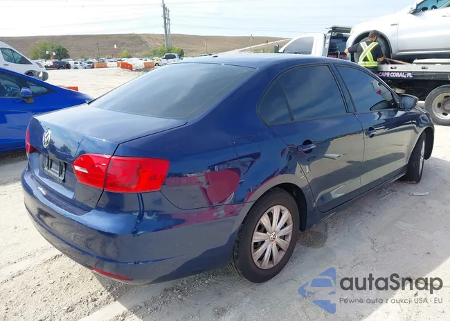 3VW2K7AJ8EM306383: 44408020