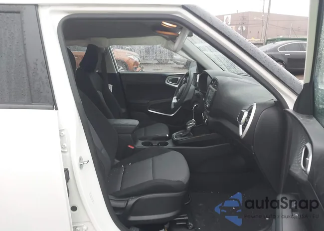 KNDJ23AU8M7142434: 44408029