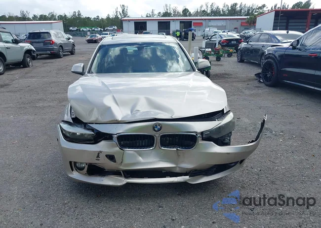 WBA3A5G55DNP21297: 44408069