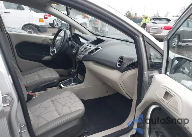 3FADP4EJ2DM195033: 44408080