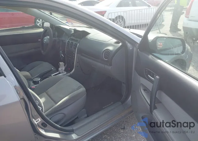 1YVHP80D865M63185: 44408083