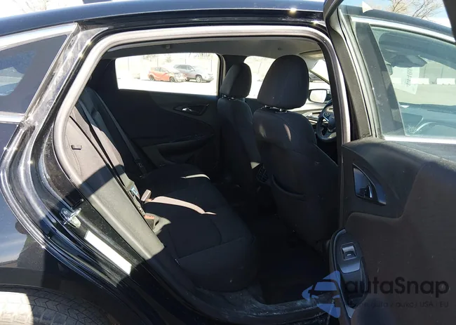 1G1ZD5ST8PF222365: 44408112