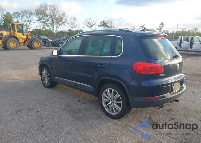 WVGAV7AXXCW605134: 44408122