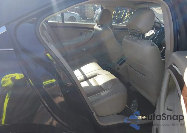 1FAHP2J89EG148151: 44408137