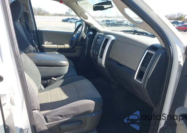 1C6RD7LT2CS209475: 44408143