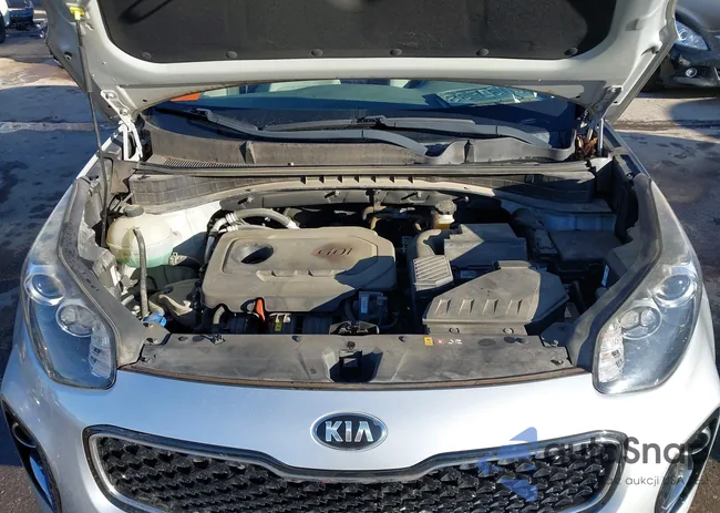 KNDPMCAC8H7192087: 44408153