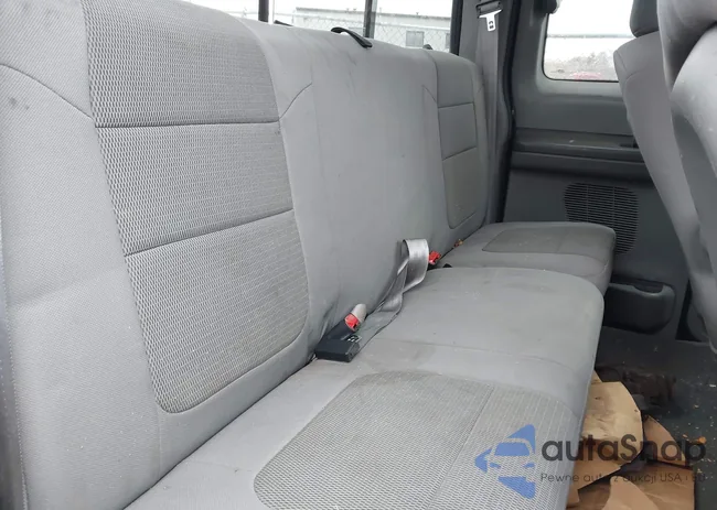 1FTNX21L14ED18496: 44408170