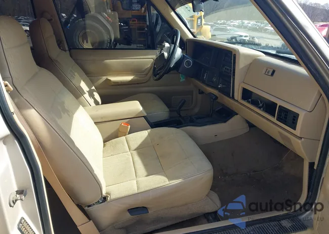 1J4FJ67S5TL139104: 44408180