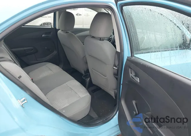 1G1JA5SH4E4158111: 44408220