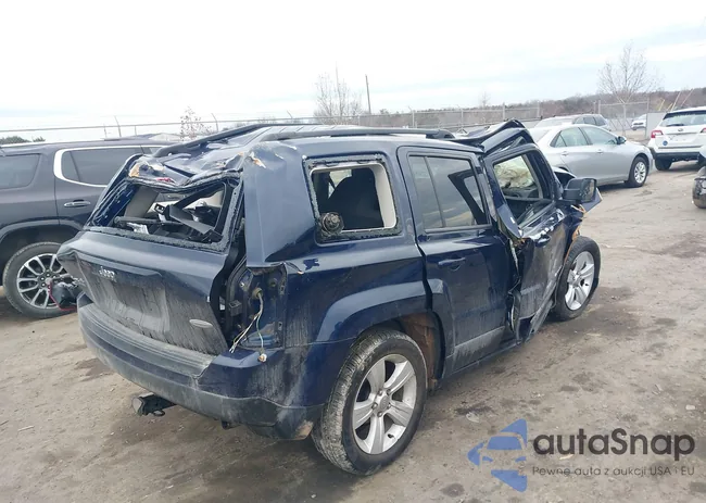 1C4NJRFB0GD511033: 44408248