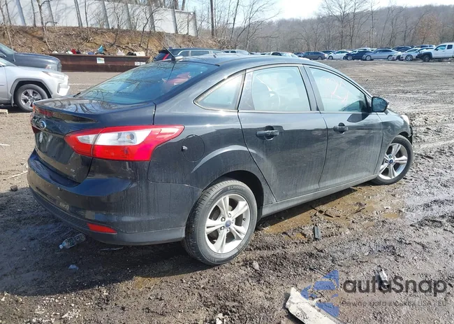 1FADP3F22DL232181: 44408251