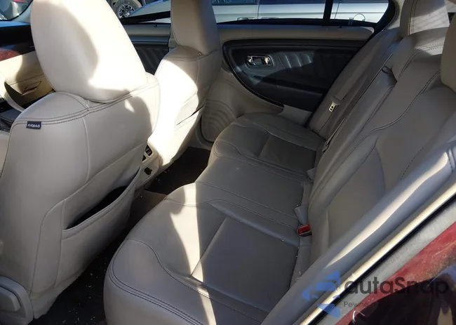 1FAHP2EW0BG103670: 44408339