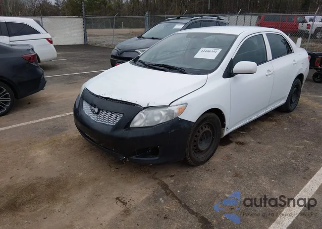 1NXBU40E89Z101885: 44408351