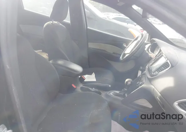 1C3CDFBB8GD531702: 44408426