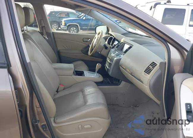 JN8AZ1MU8AW003499: 44407433