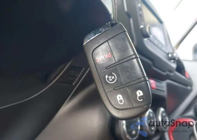 ZACCJBCT4GPD27016: 44407556