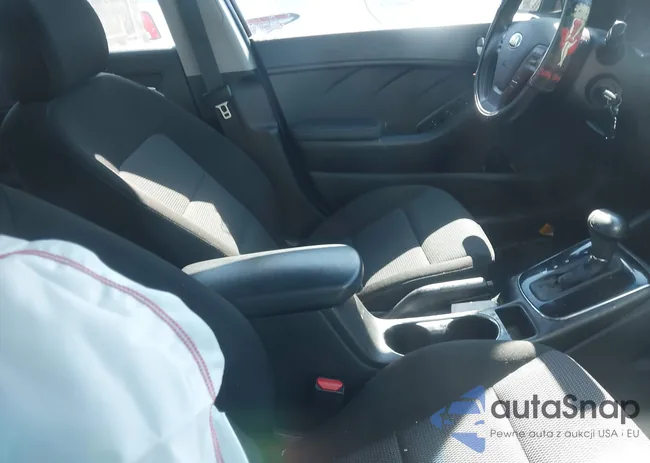 3KPFK4A75HE135372: 44407646