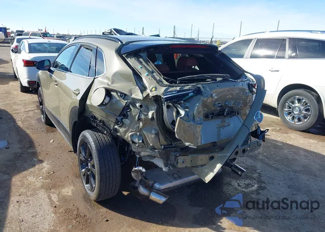 3MVDMBXY7SM850171: 44408836