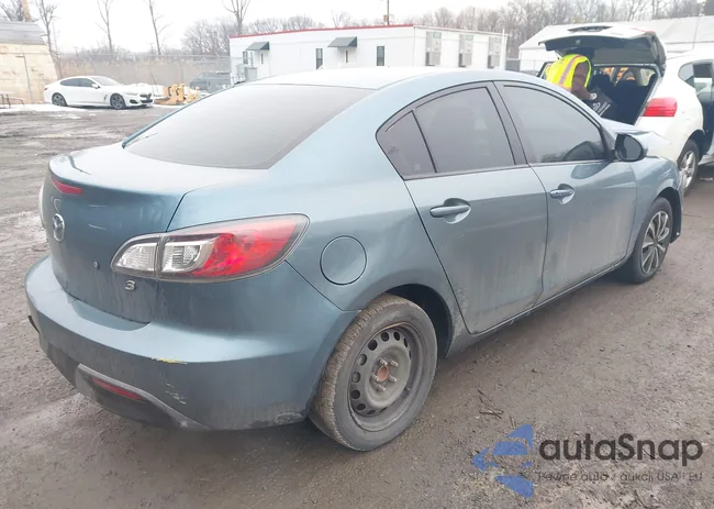 JM1BL1UG7B1463747: 44408843