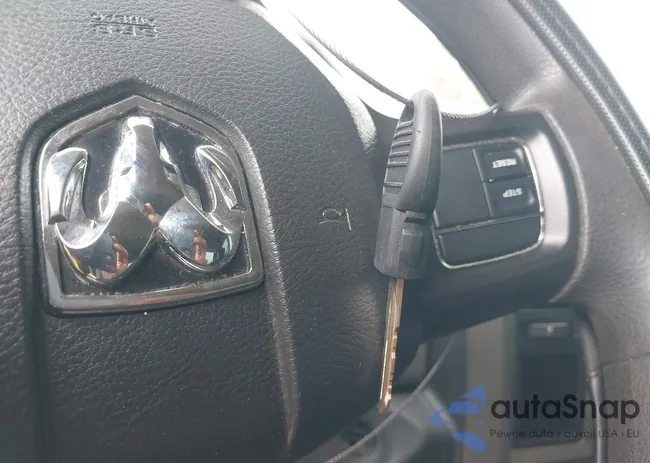 1C6RD6FT0CS206953: 44408860