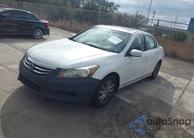 1HGCP3F85BA031072: 44409060