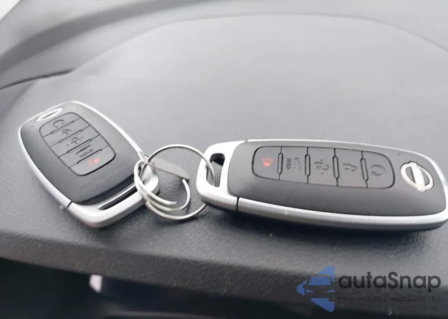 3N1AB8CV4RY274957: 44409073