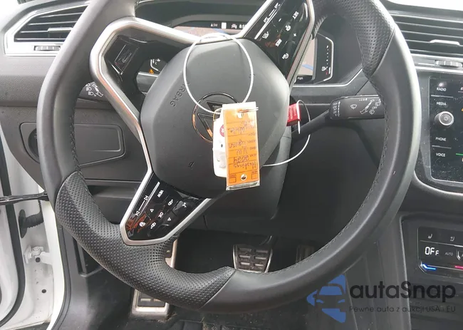 3VV4B7AX9RM046647: 44409124