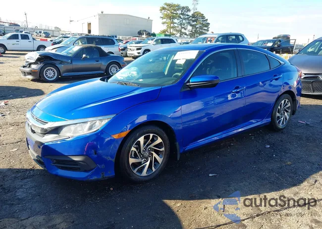 19XFC2F77HE015843: 44409152