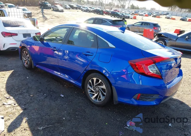 19XFC2F77HE015843: 44409152