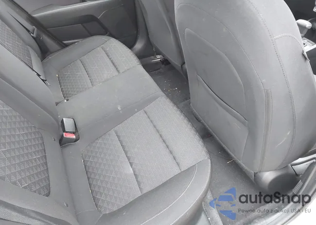 3KPA24AD6NE481653: 44409214