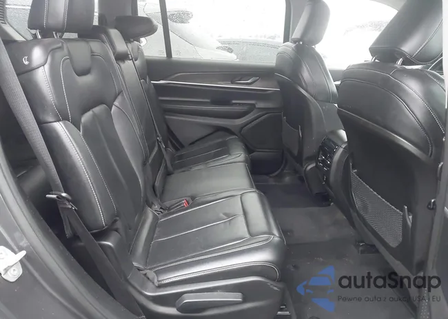 1C4RJKBG3P8101698: 44409220