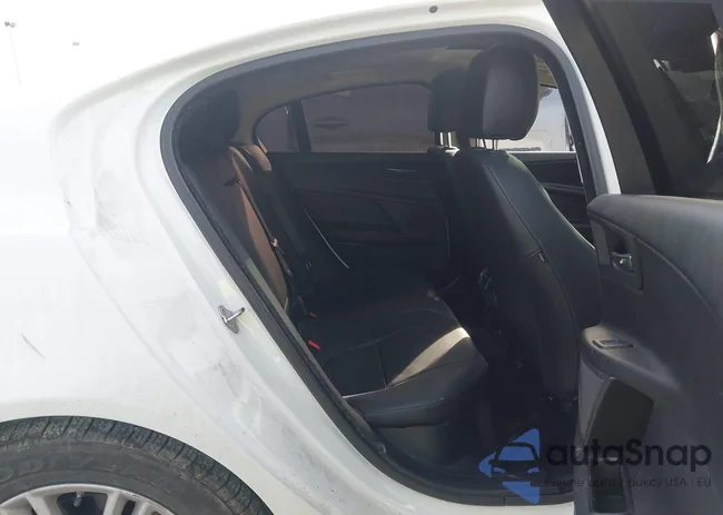 SAJAD4FX9JCP32648: 44409253