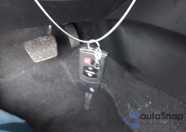 JM1BL1V83C1544009: 44409256