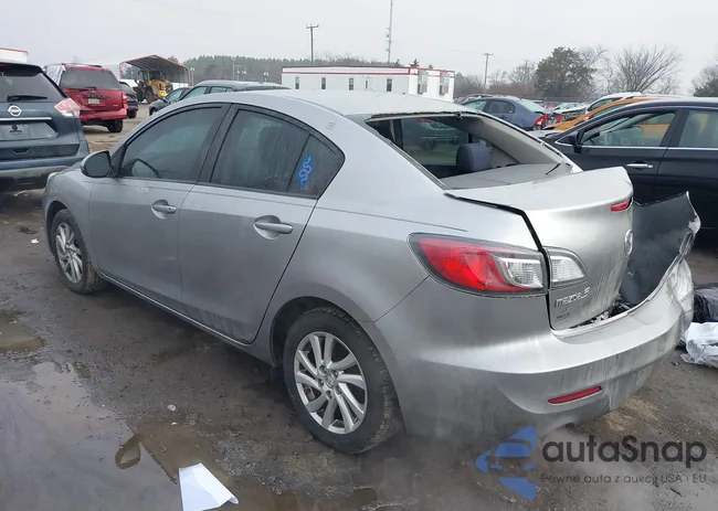 JM1BL1V83C1544009: 44409256