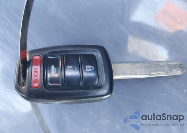 1HGCR2F50DA060928: 44409314