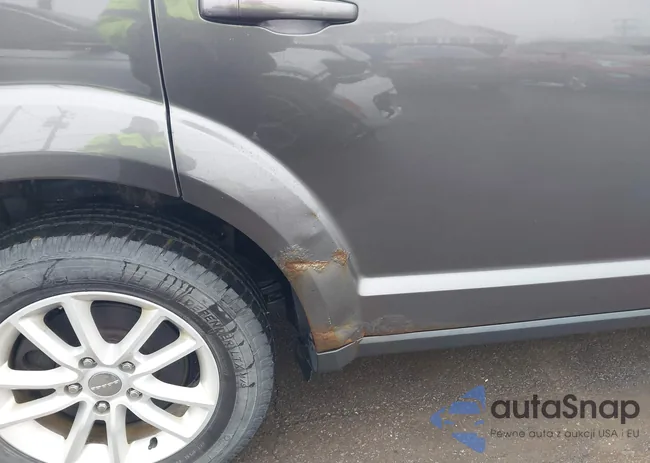 3C4PDDBG8GT241791: 44409317