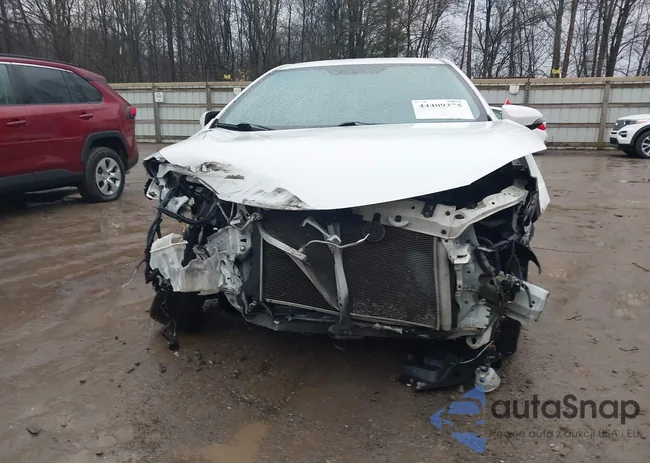 2T1BURHE3EC091411: 44409375