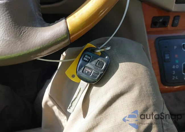 2T2HK31U97C045627: 44409376