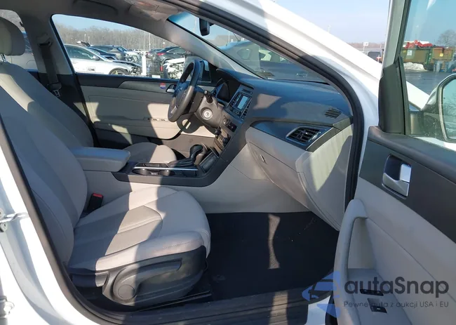 5NPE34AF6FH022359: 44409381